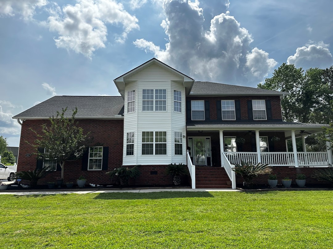 Brick & Vinyl Exterior Cleaning – Moncks Corner, SC