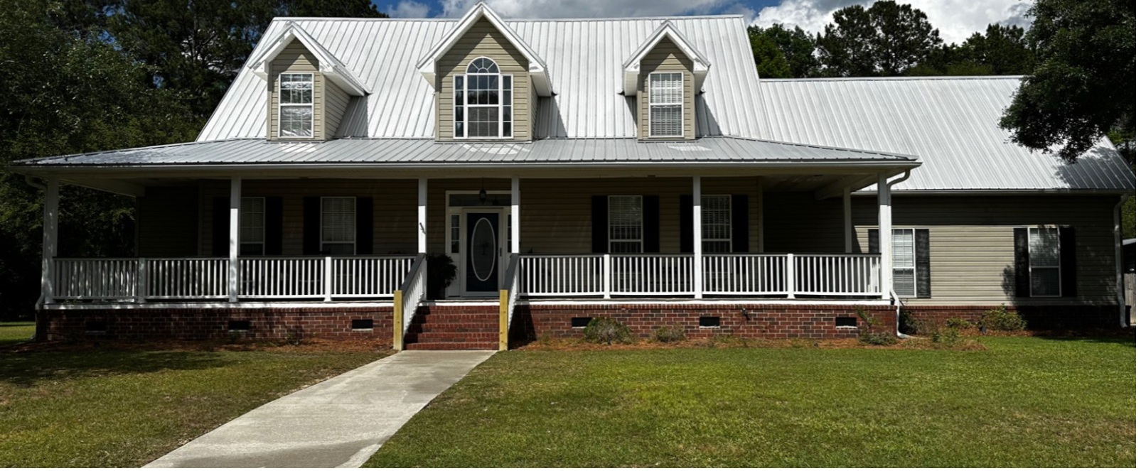 House Wash & Driveway Cleaning – Moncks Corner, SC